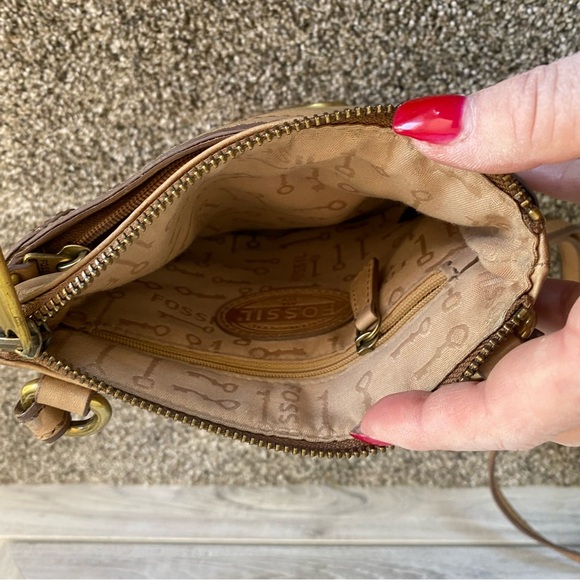 Vintage Fossil Tan Leather Crossbody Bag Purse Shoulder Satchel Hobo - Picture 8 of 11